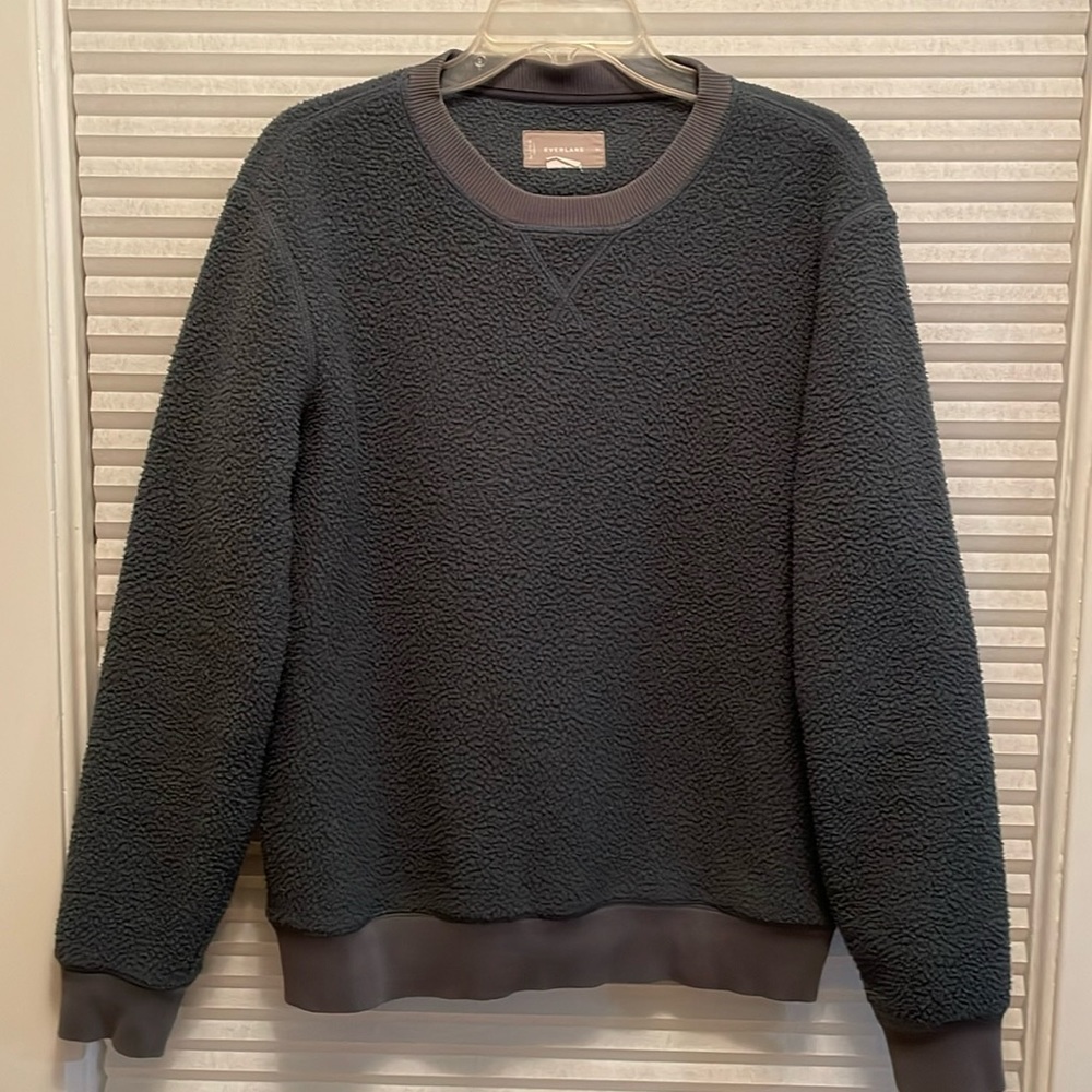 Everlane ReNew Men’s fleece sweatshirt medium